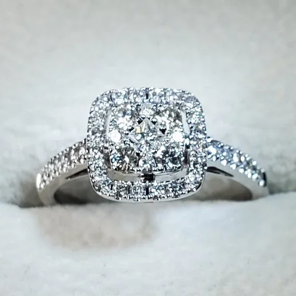 Beautiful design 14K white gold diamond ring - Picture 5 of 9